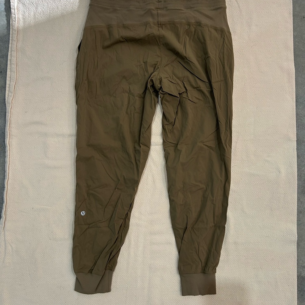 Lululemon Street to Studio Jogger - Picture 2 of 5